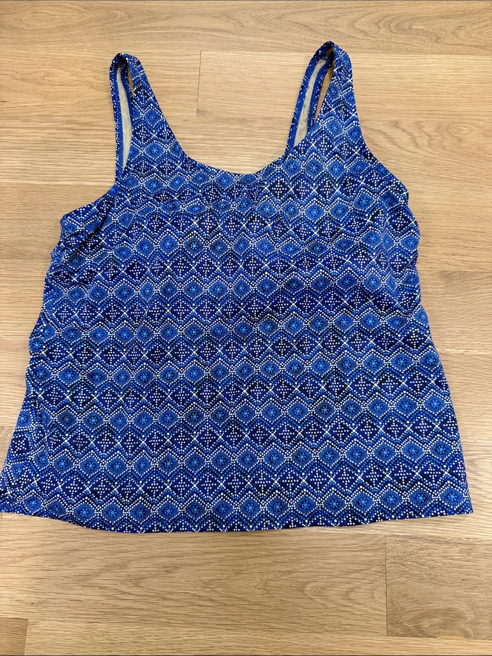 L.L. Bean Blue Printed Scoop Neck Tank Swim Top